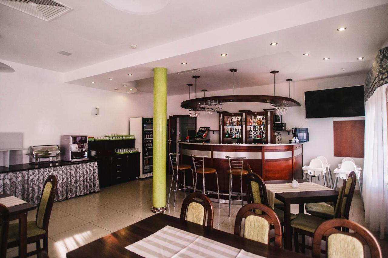 Dw Airen Hotel Trzesacz Ngoại thất bức ảnh